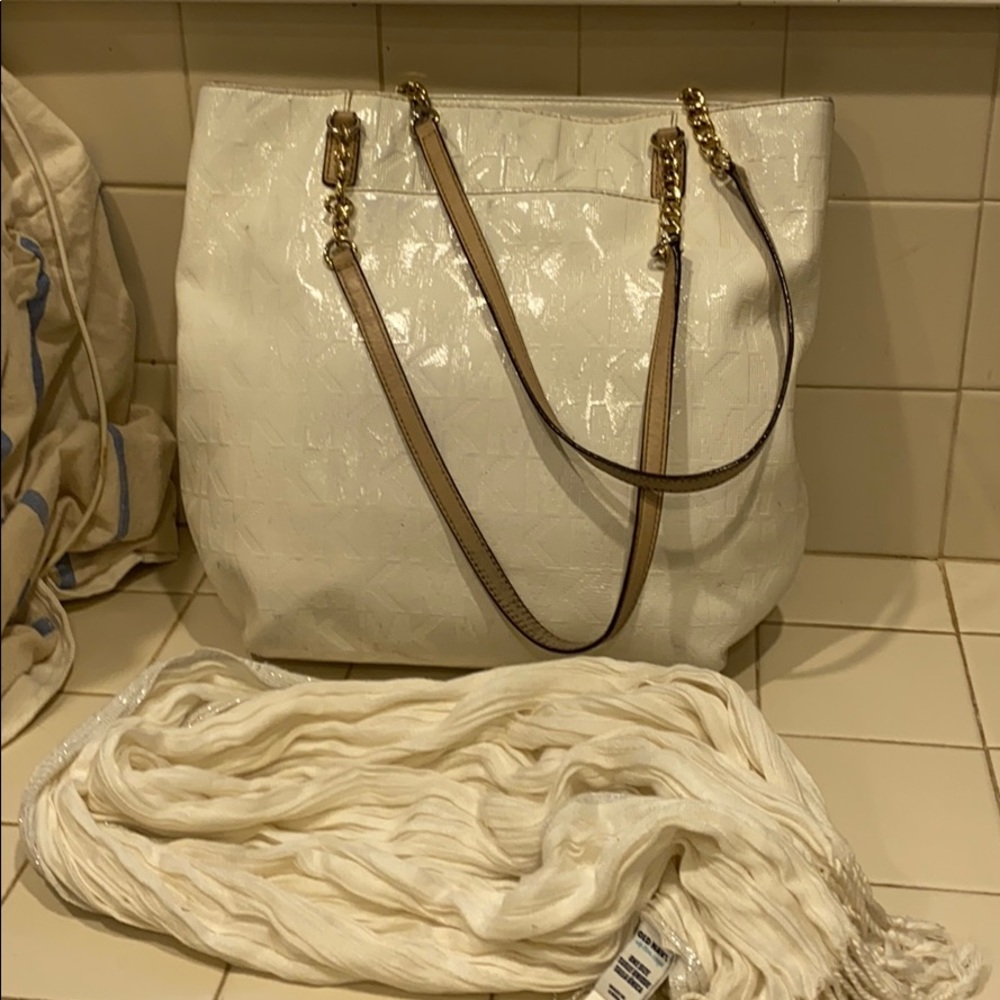 Michael Kors shoulder bag 12x12x3,2”